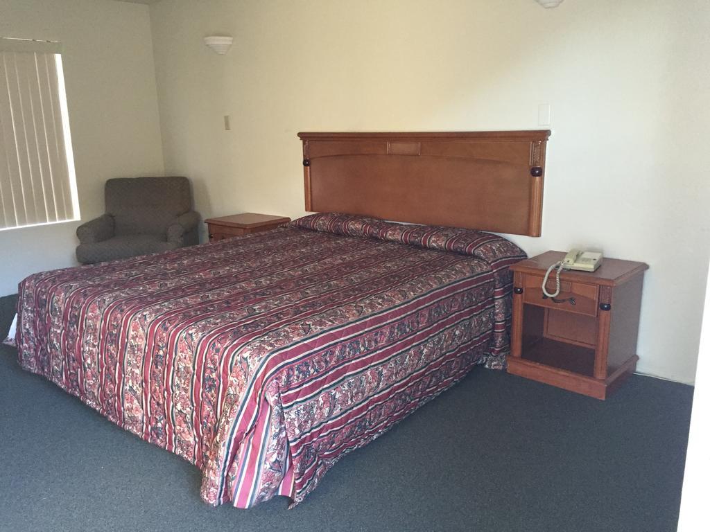 Golden Hills Motel Tehachapi Ngoại thất bức ảnh