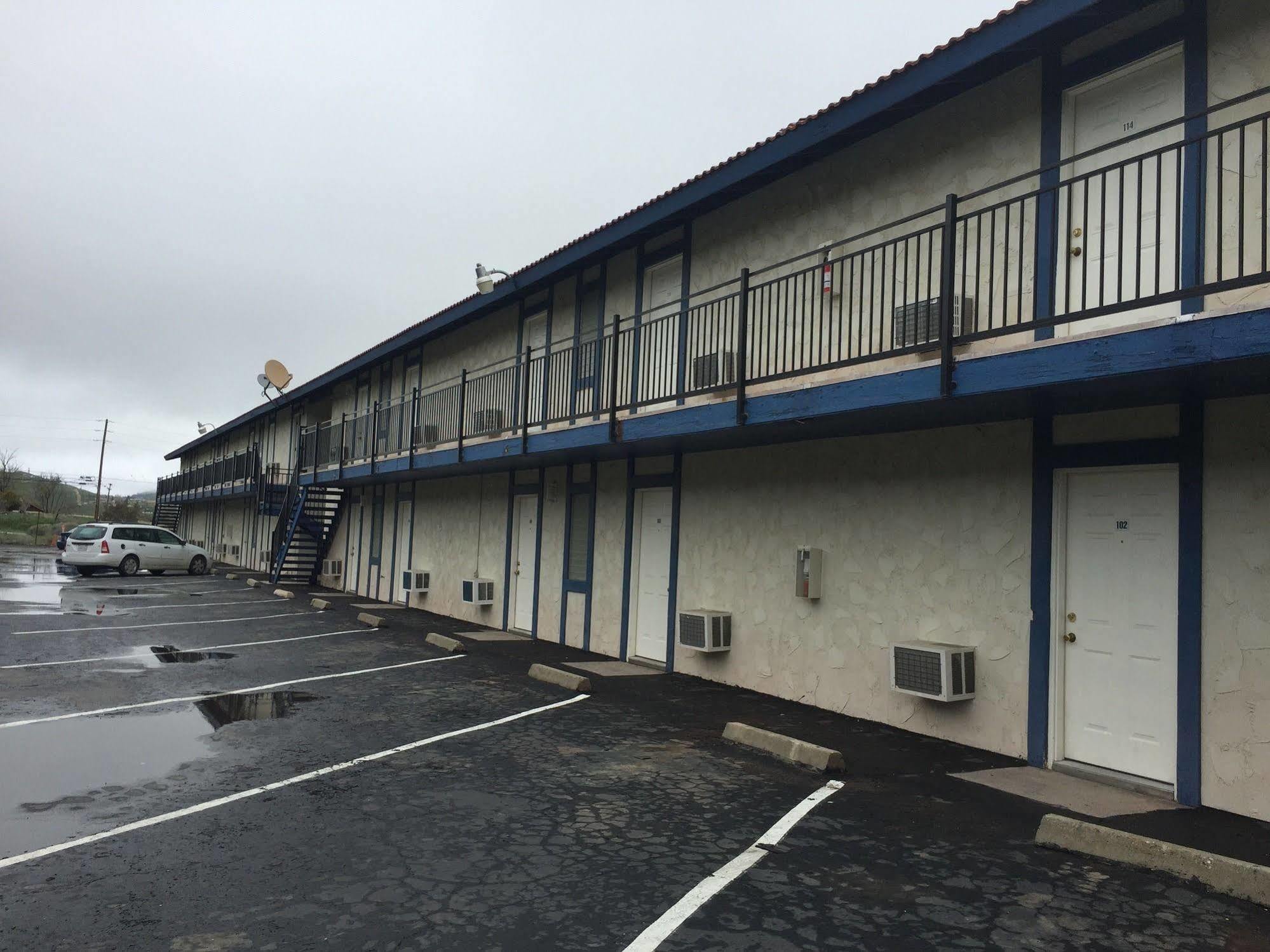 Golden Hills Motel Tehachapi Ngoại thất bức ảnh